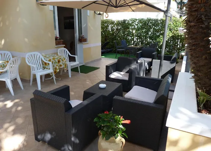 Hotel Monti